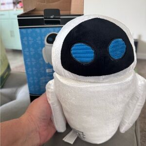 Disney Scentsy Buddy Eve